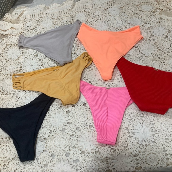 Size medium swim bottoms!! HOLLISTER, aerie, SHEIN. - Picture 2 of 9
